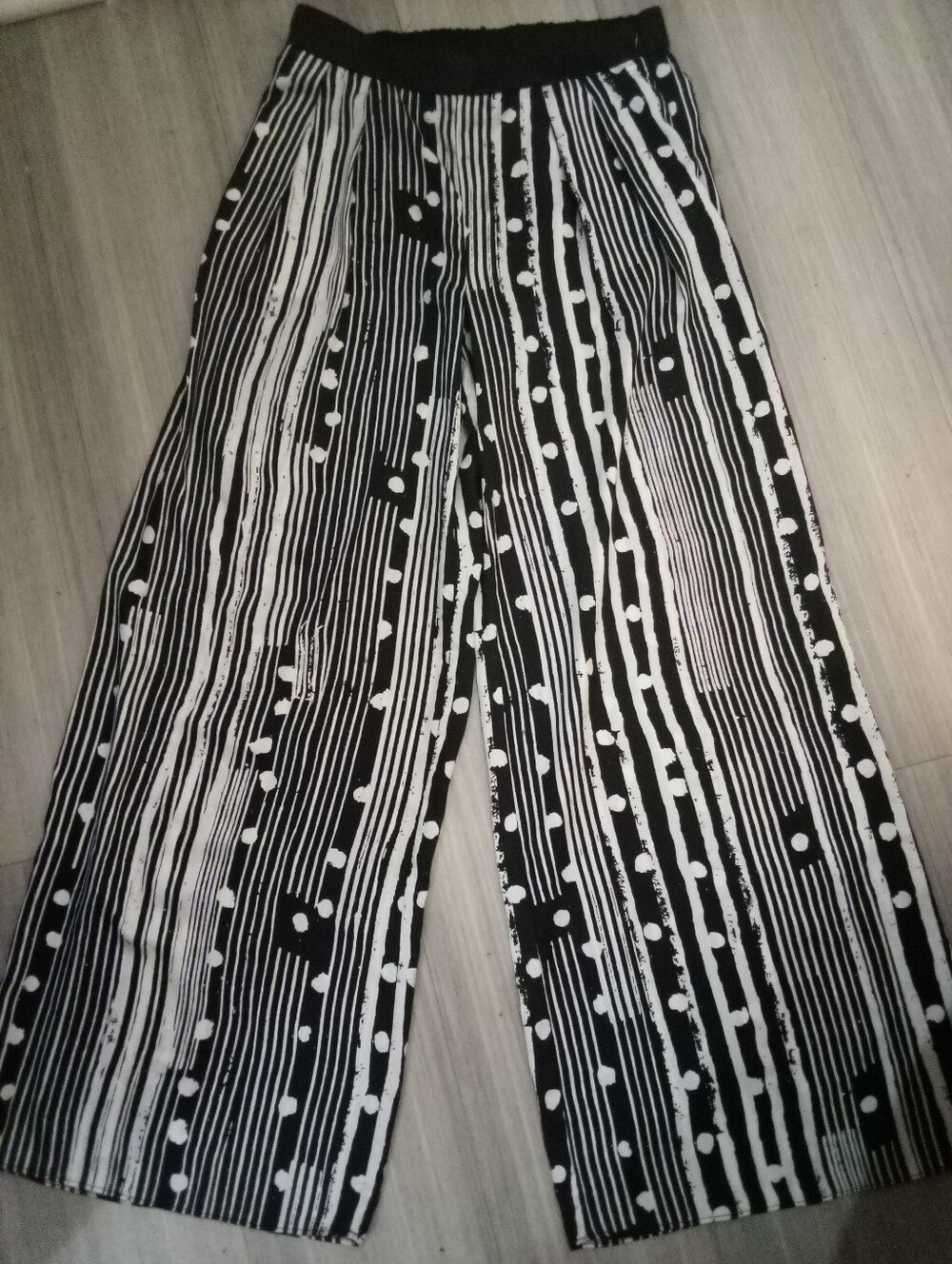 NWOT: ELVENESES (ANTRIPOLOGIE); INES WIDE LEG PANT, BLACK & WHITE, X/S.